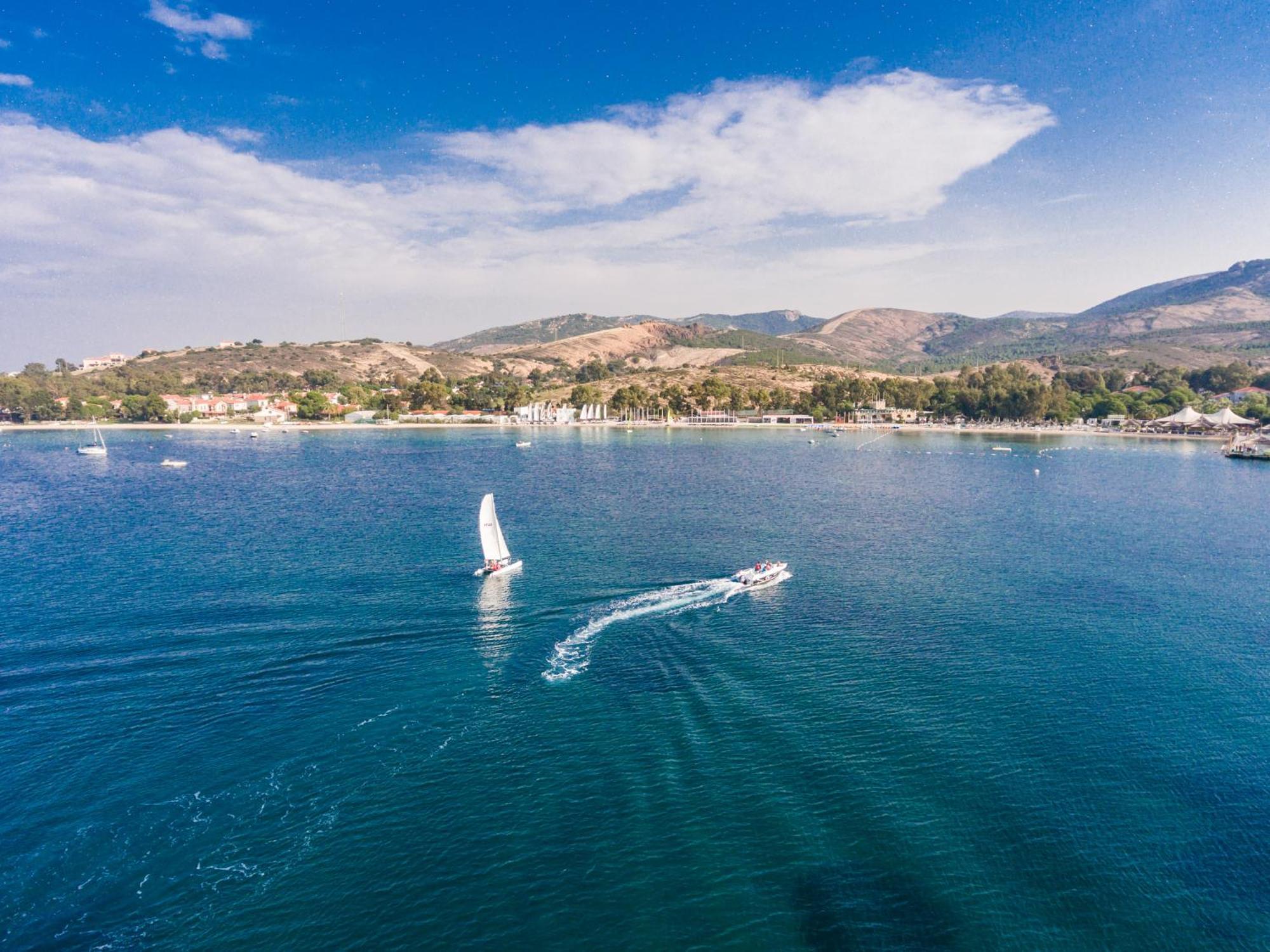 Mark Warner Phokaia Beach Resort Foça Bagian luar foto