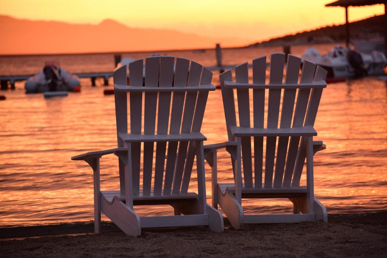 Mark Warner Phokaia Beach Resort Foça Bagian luar foto